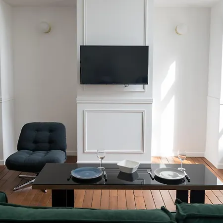 Cocon Douillet Et Lumineux Dans Le Coeur Historique * Reims