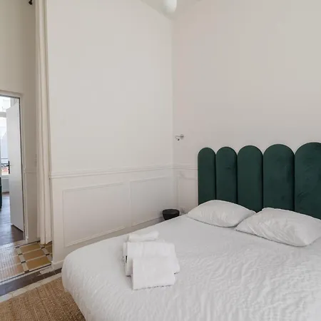 Cocon Douillet Et Lumineux Dans Le Coeur Historique * Reims